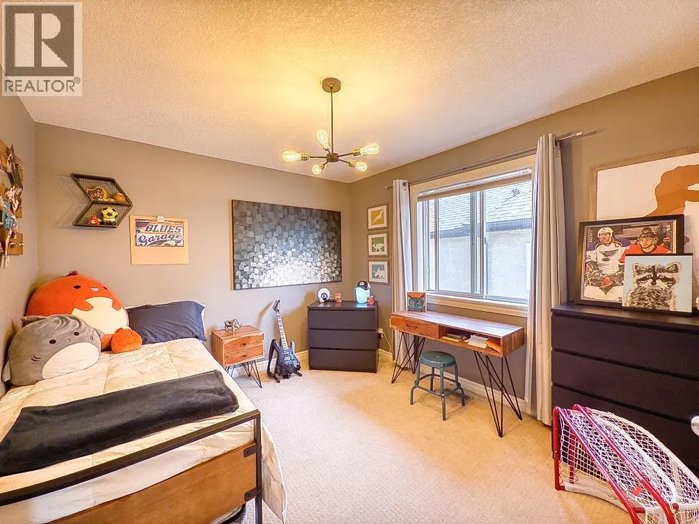 27 Tuscany Estates Drive NW