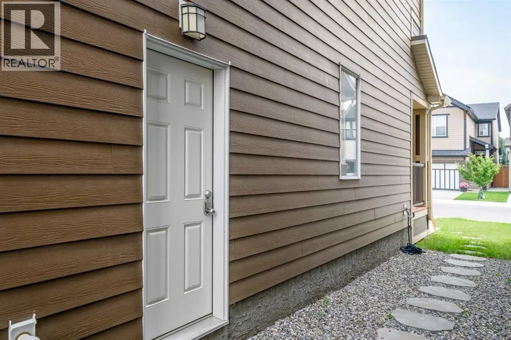 53 Masters Street SE