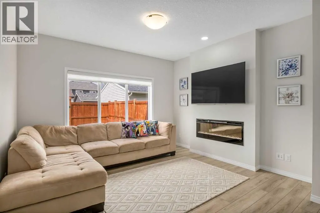 53 Masters Street SE