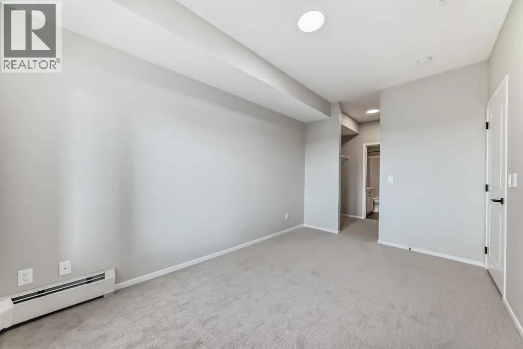212, 140 Mahogany Street SE