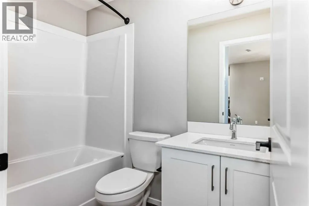 212, 140 Mahogany Street SE