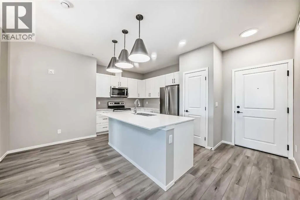 212, 140 Mahogany Street SE