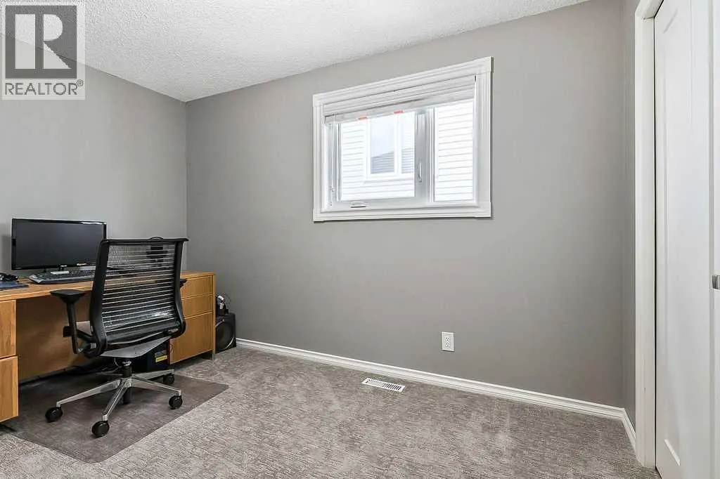 141 Shawfield Way SW