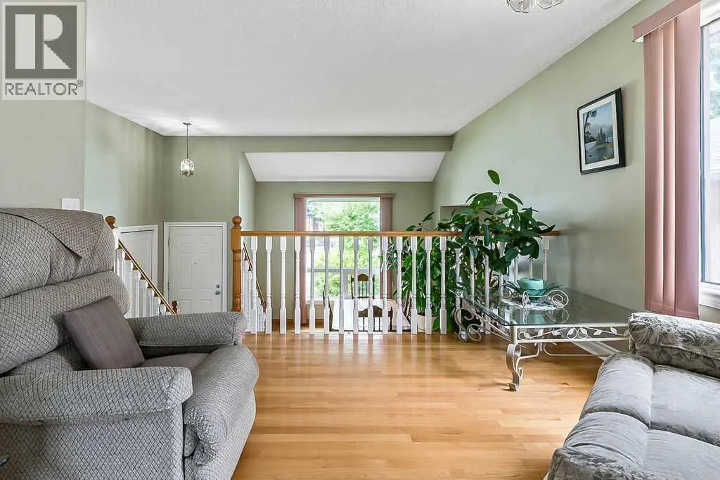 141 Shawfield Way SW