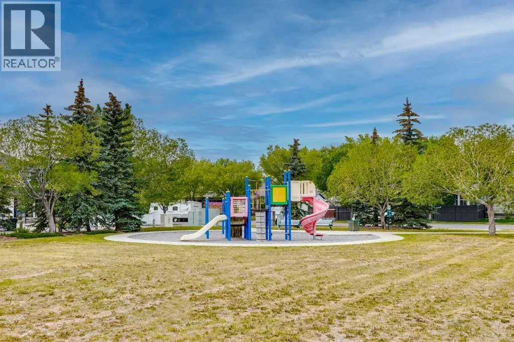 284 Elgin Gardens SE