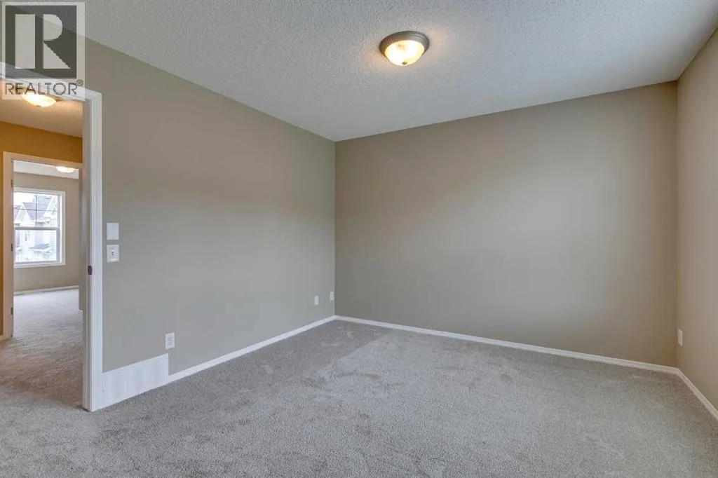 284 Elgin Gardens SE