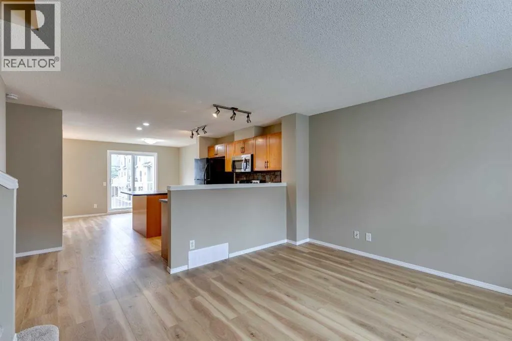 284 Elgin Gardens SE