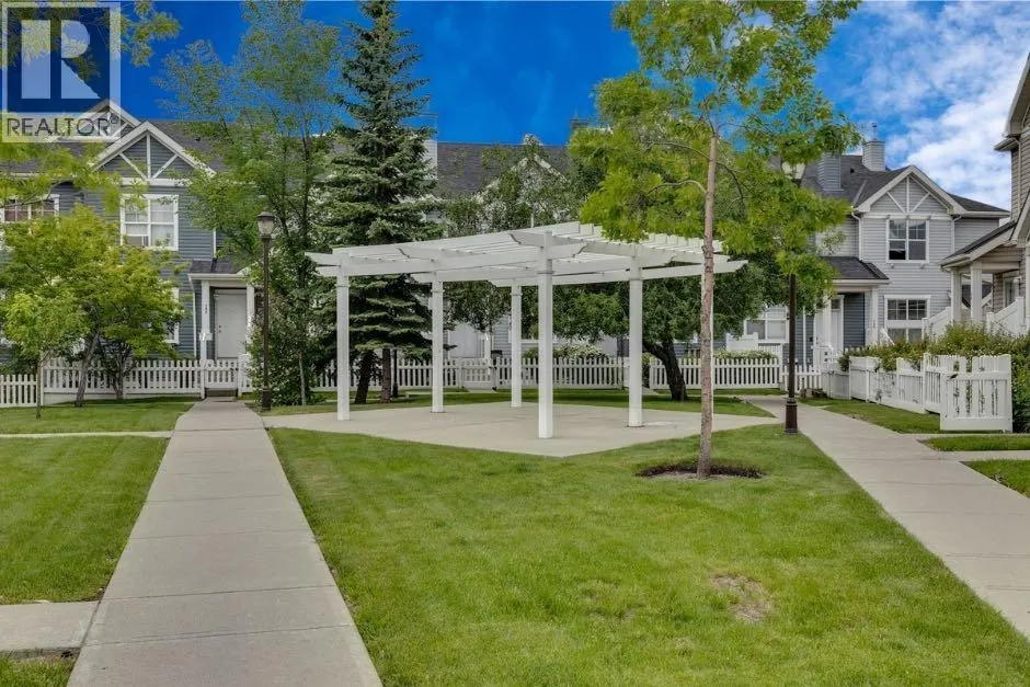 284 Elgin Gardens SE