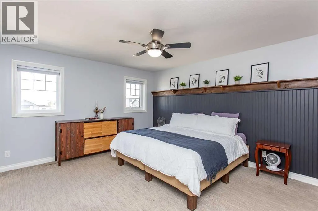 66 WOODBINE Avenue