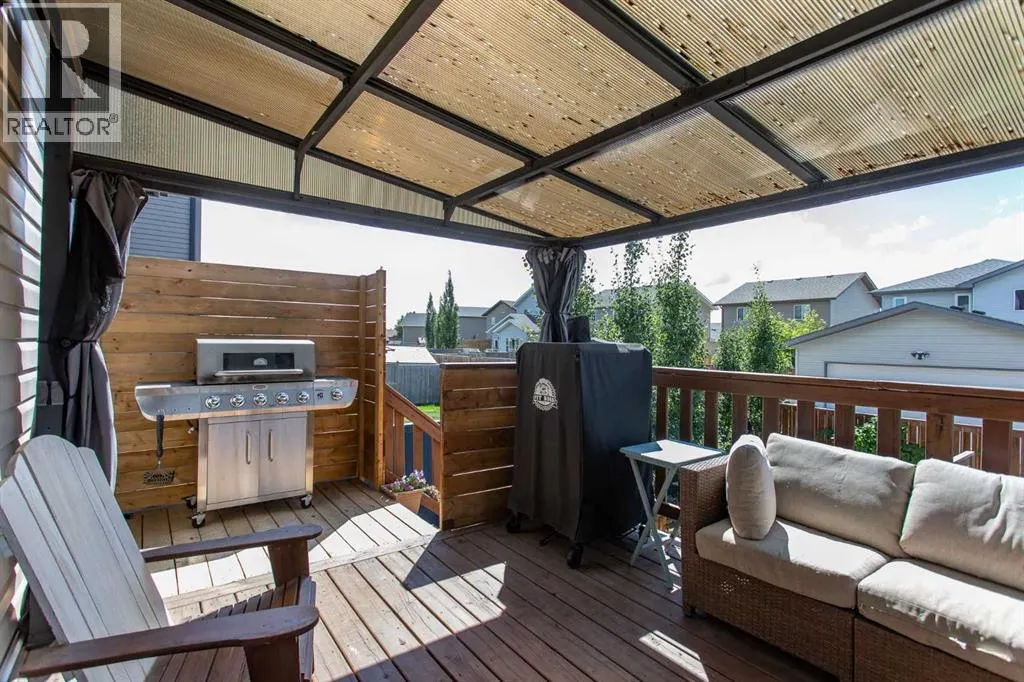 66 WOODBINE Avenue