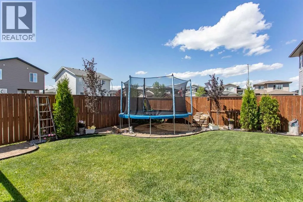 66 WOODBINE Avenue