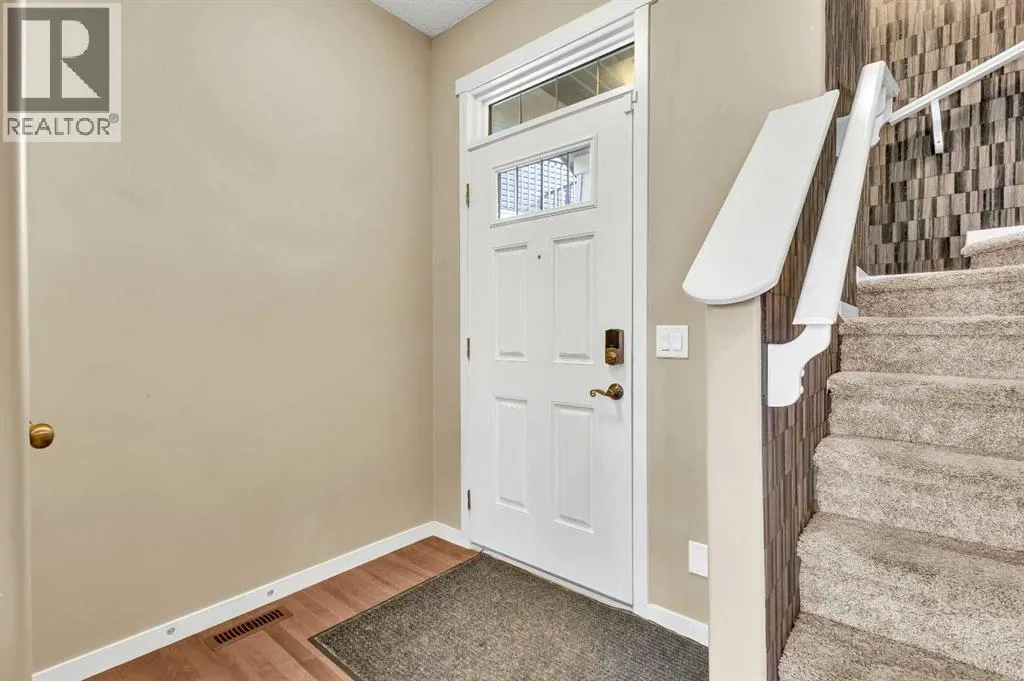 216 Copperpond Green SE