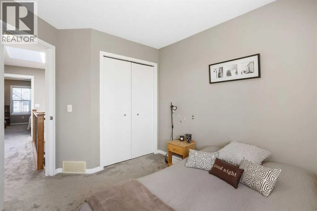 57 Auburn Bay View SE