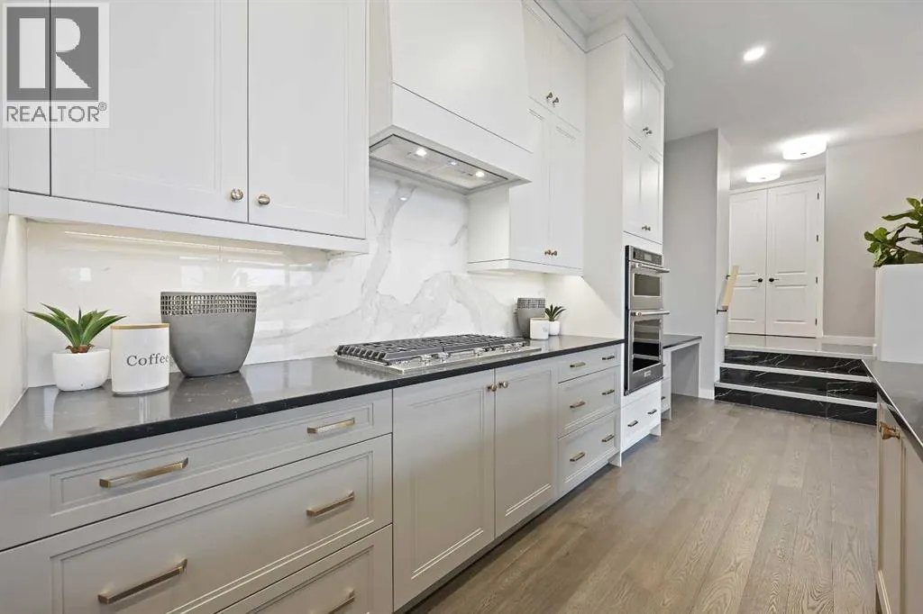 102, 130 Marina Cove SE