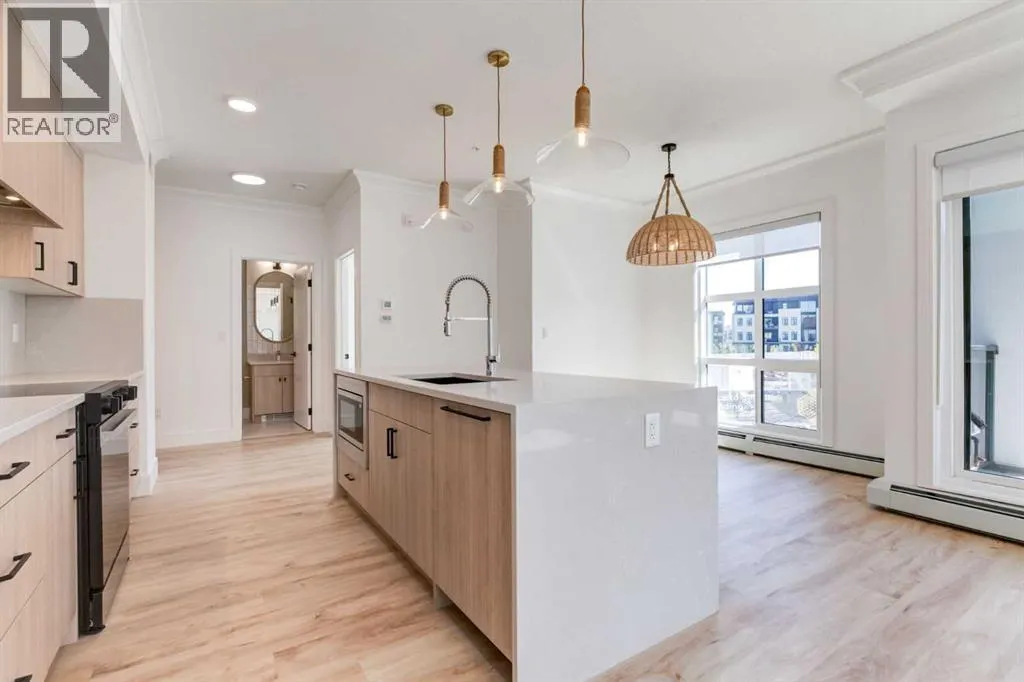 203, 330 Dieppe Drive SW