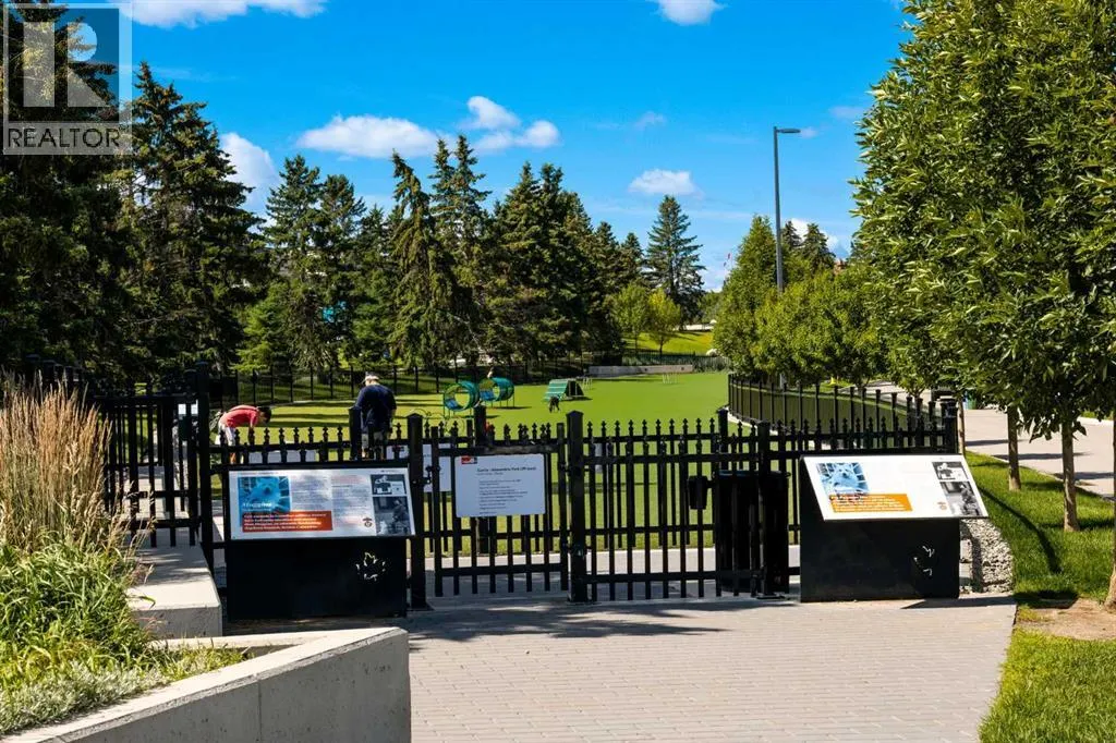 203, 330 Dieppe Drive SW