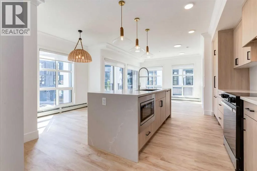 203, 330 Dieppe Drive SW