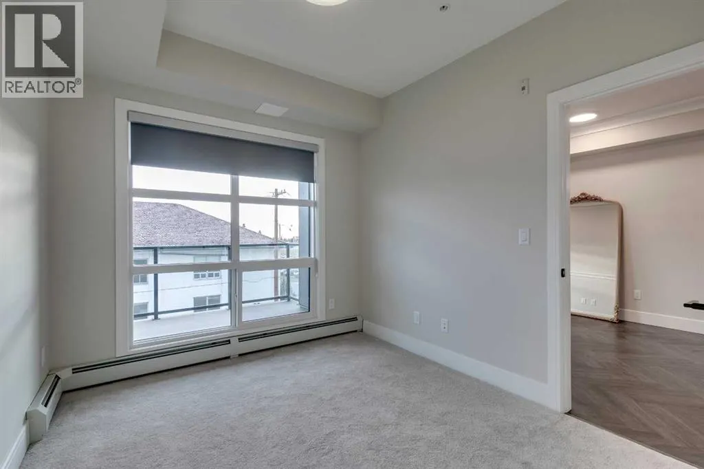 110, 330 Dieppe Drive SW