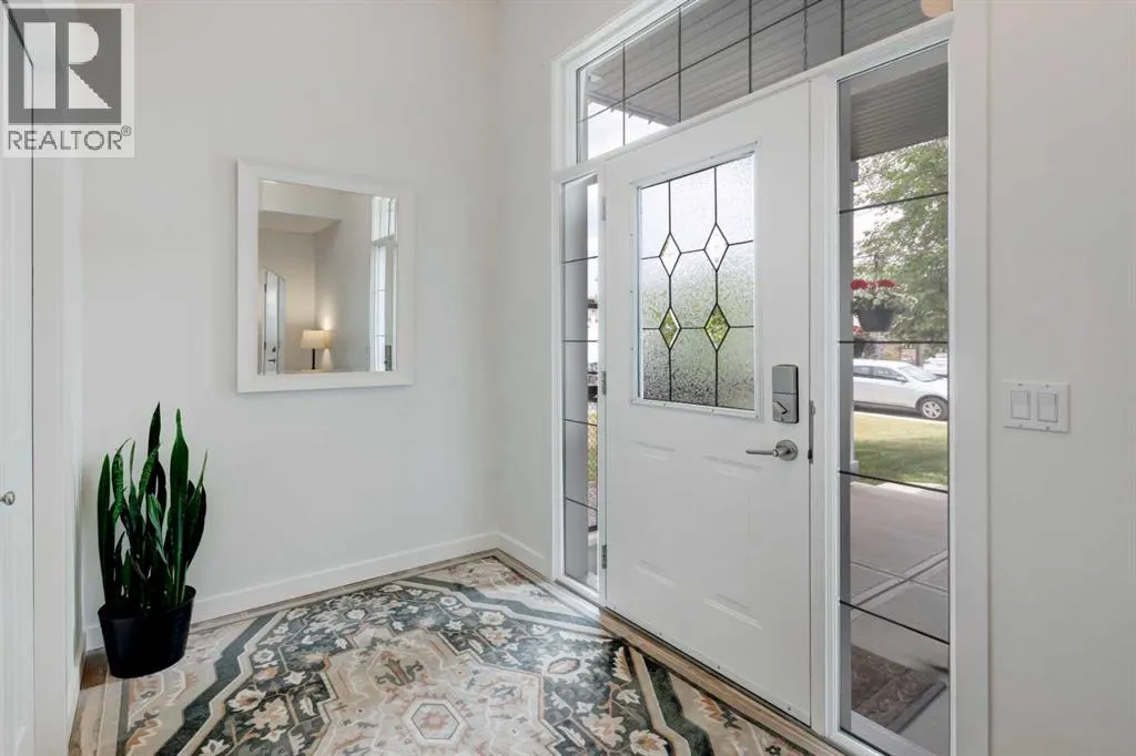 120 West Creek Close