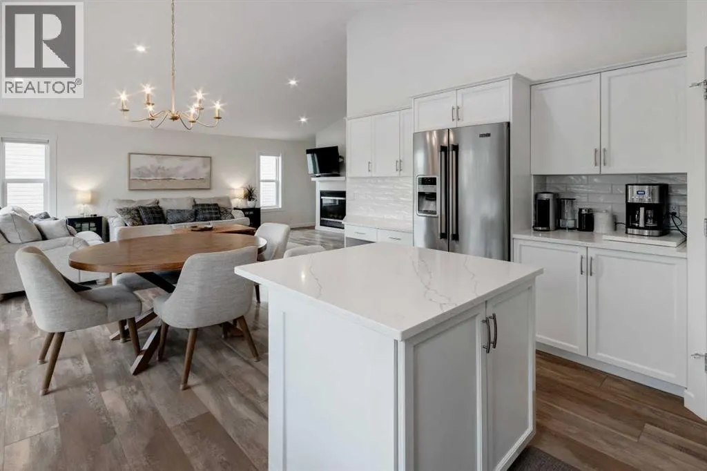120 West Creek Close