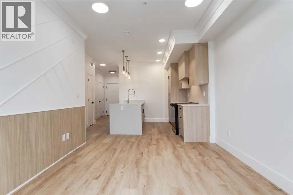 406, 330 Dieppe Drive SW