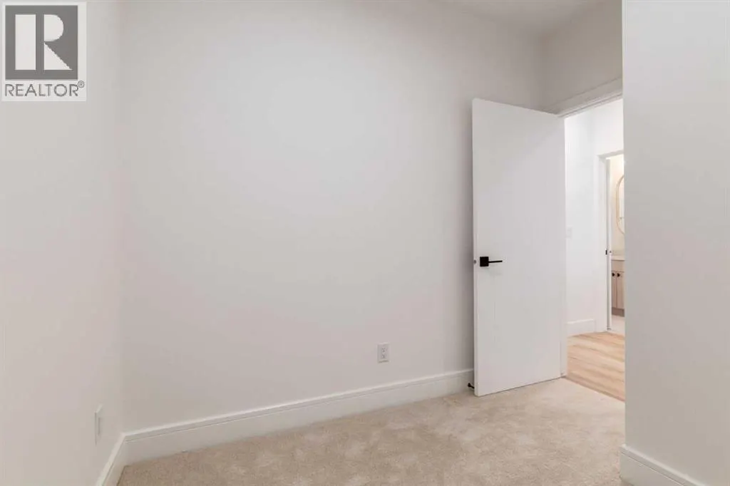 406, 330 Dieppe Drive SW