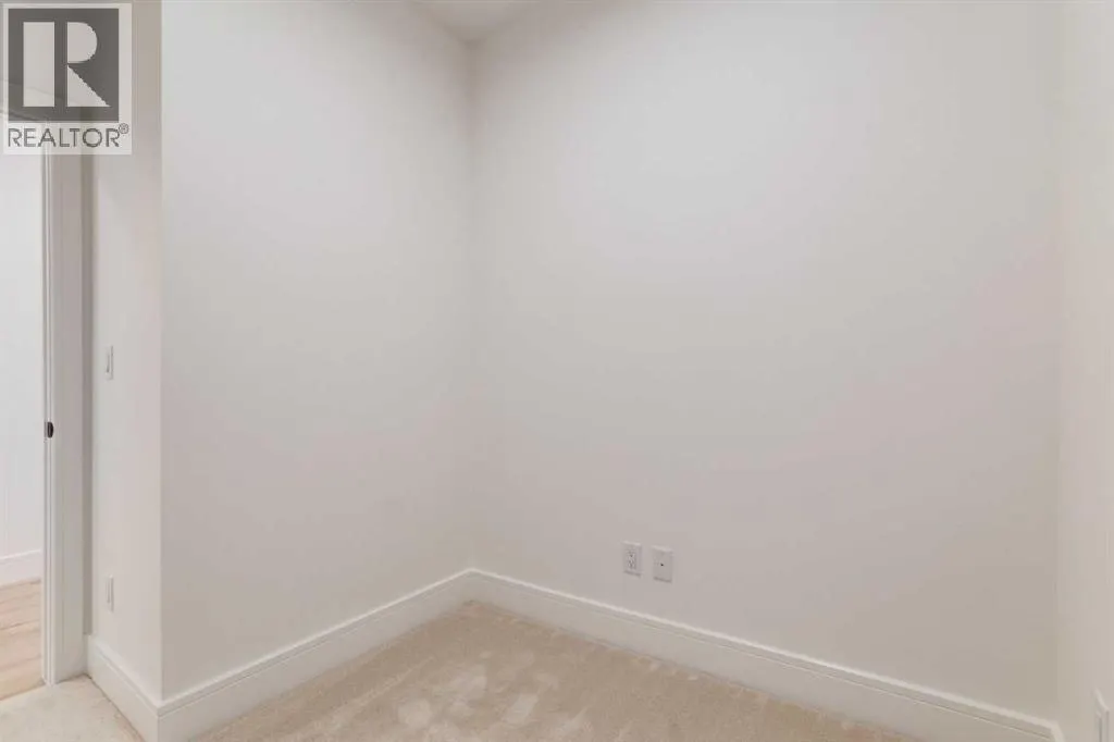 406, 330 Dieppe Drive SW