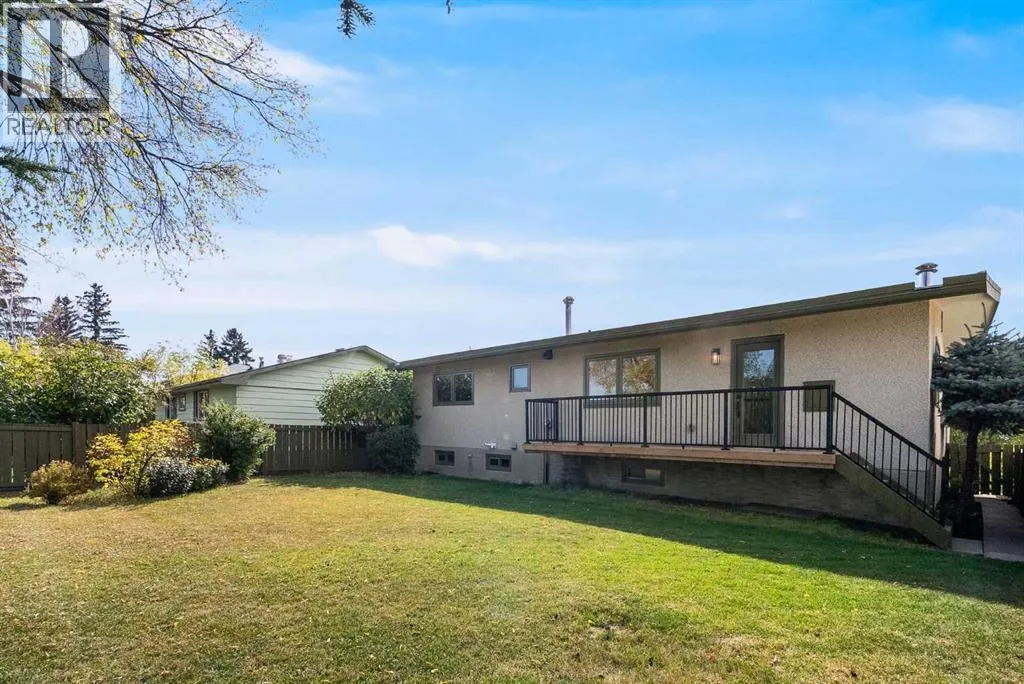 528 Dalmeny Hill NW