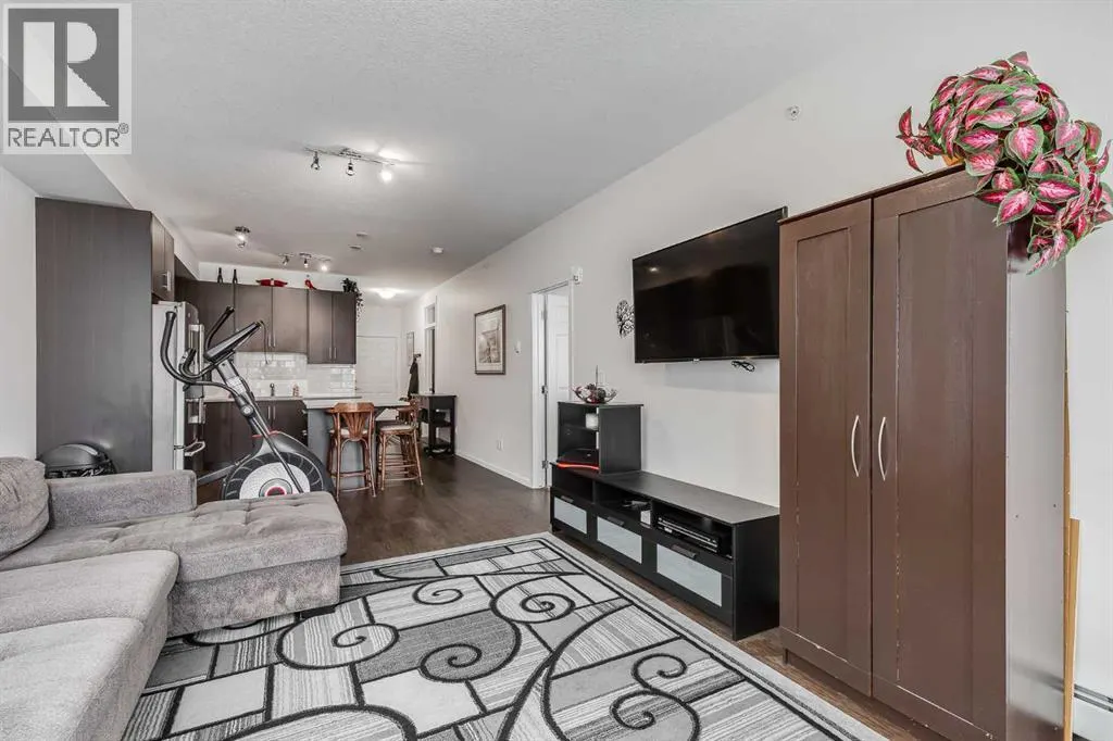 7415, 151 Legacy Main Street SE