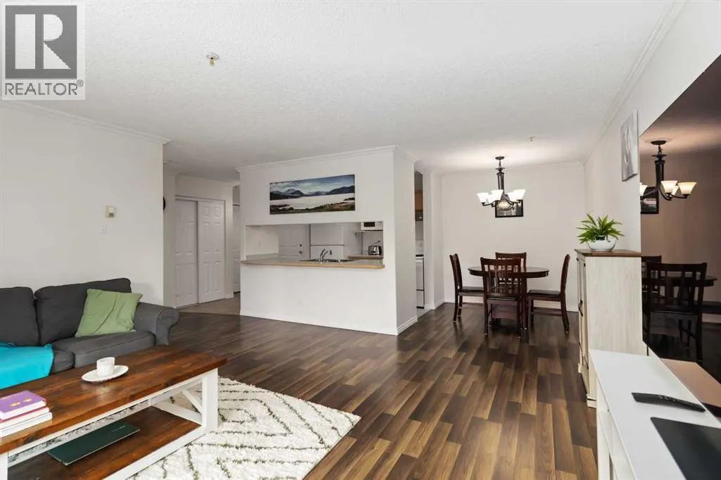 220, 100 Richard Street