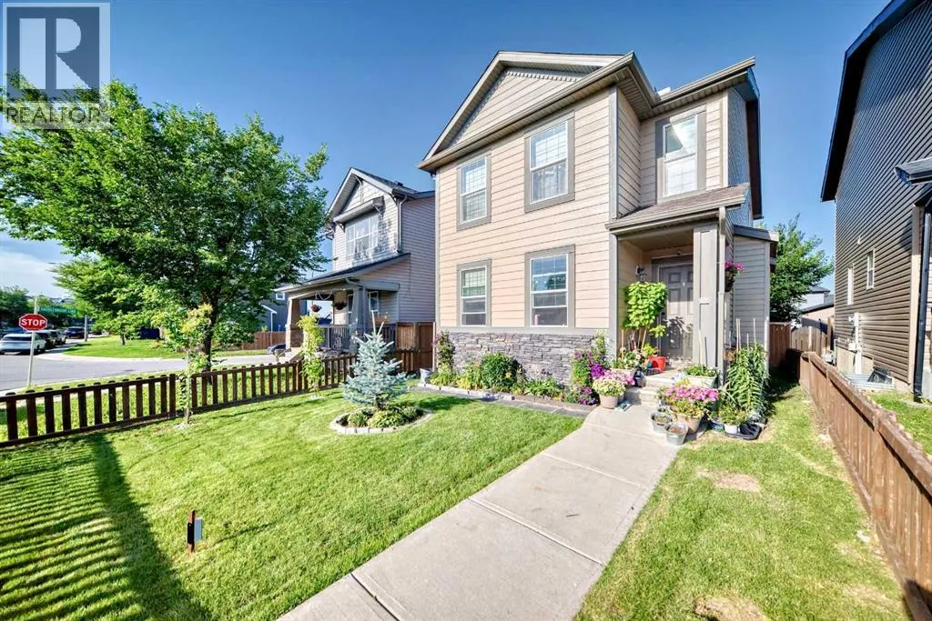 307 Saddlebrook Way NE