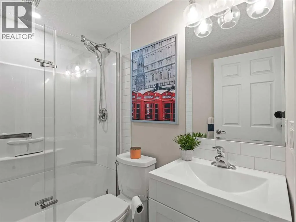 95 Crystal Shores Road