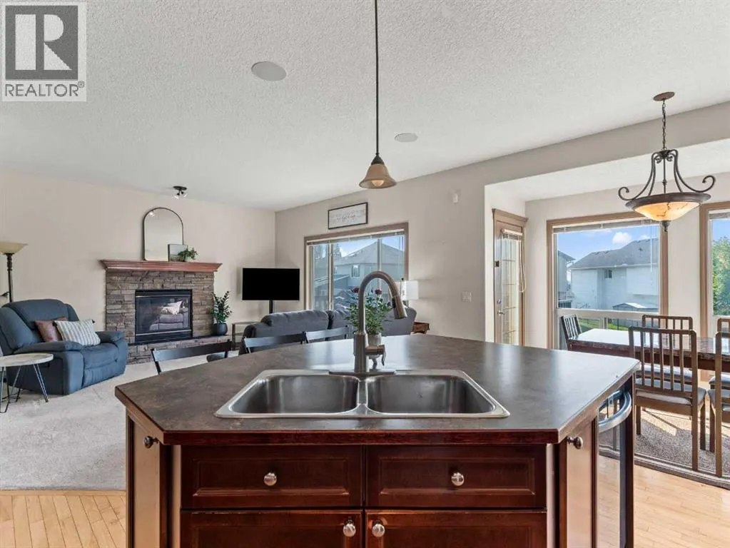 95 Crystal Shores Road