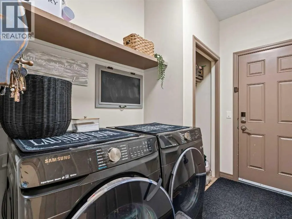 95 Crystal Shores Road