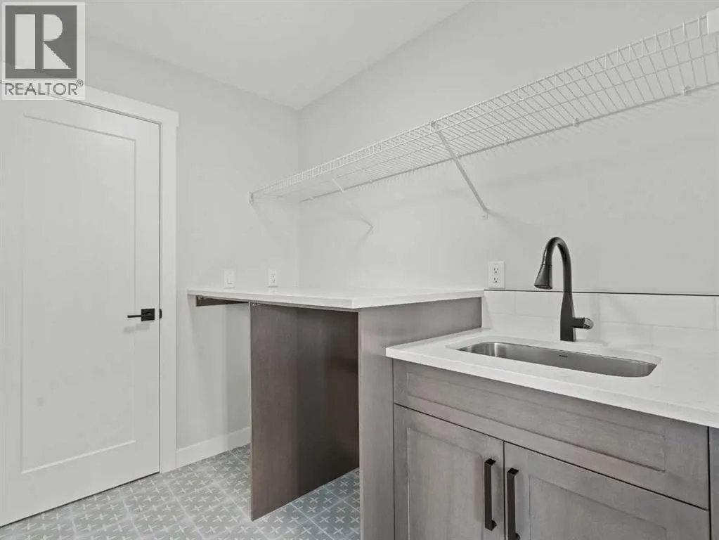 271 Kinniburgh Loop