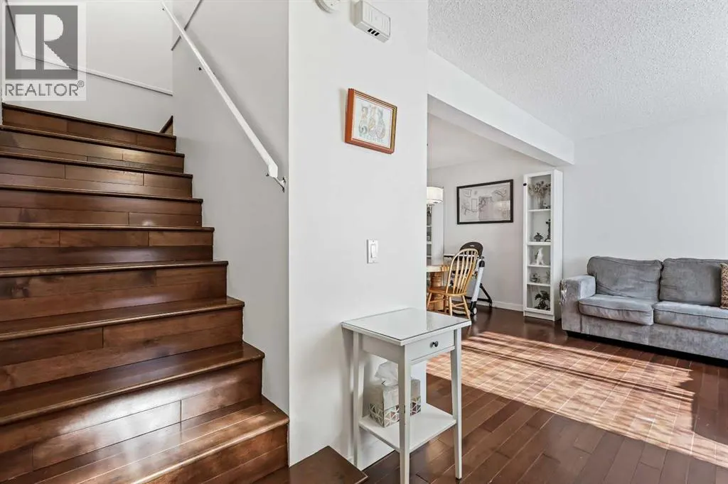 67, 5625 Silverdale Drive NW