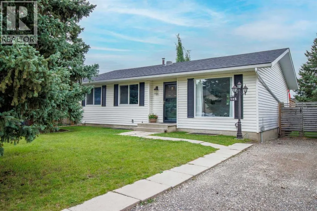 105 Carr Place