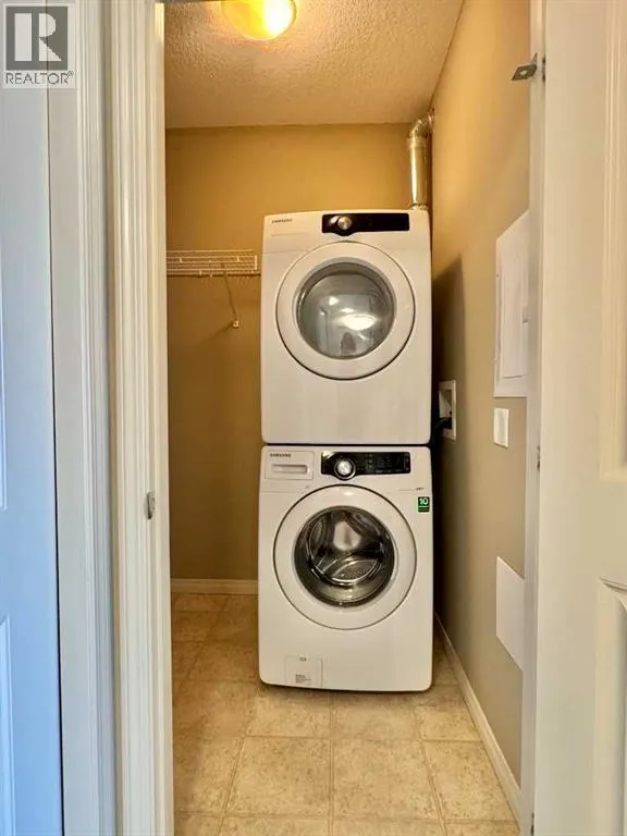 408, 102 Cranberry Park SE