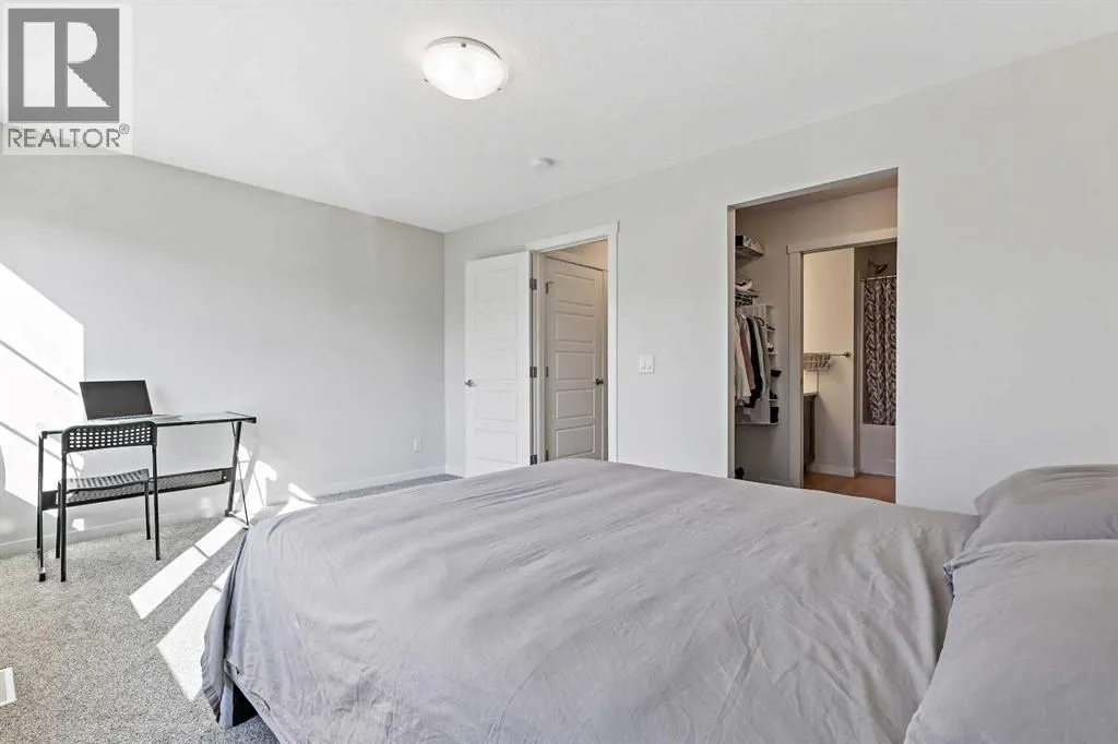 107, 474 Seton Circle SE