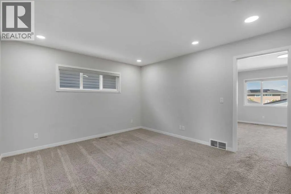 36 Seton Row SE