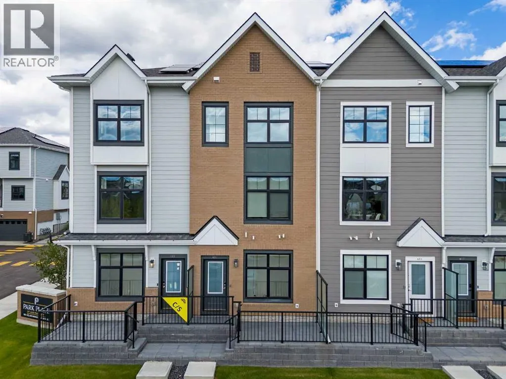 601 Mahogany Road SE