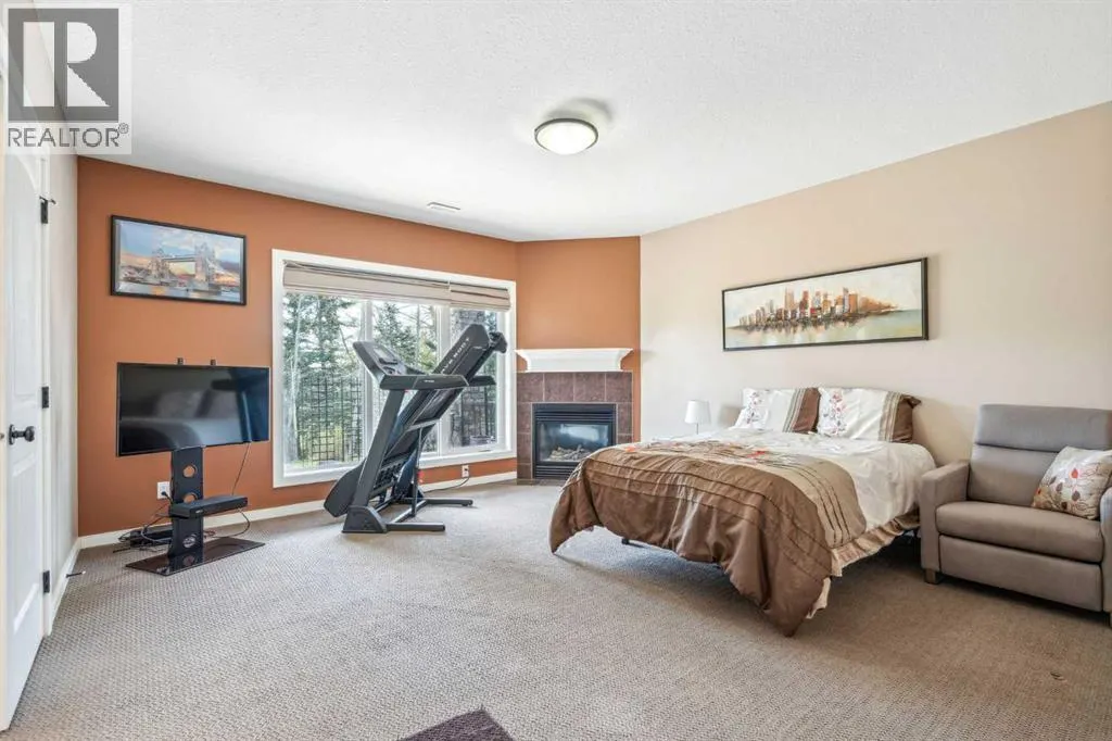 358 Crystal Green Rise