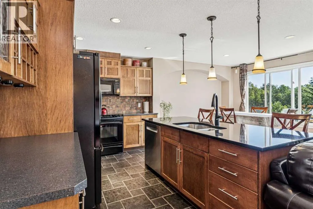 358 Crystal Green Rise