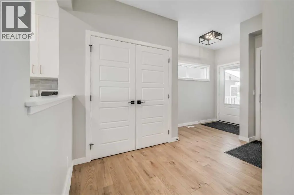 20 Magnolia Bay SE