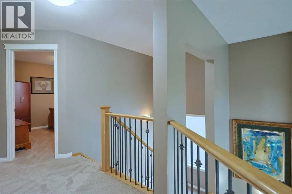 242 Royal Birkdale Crescent NW