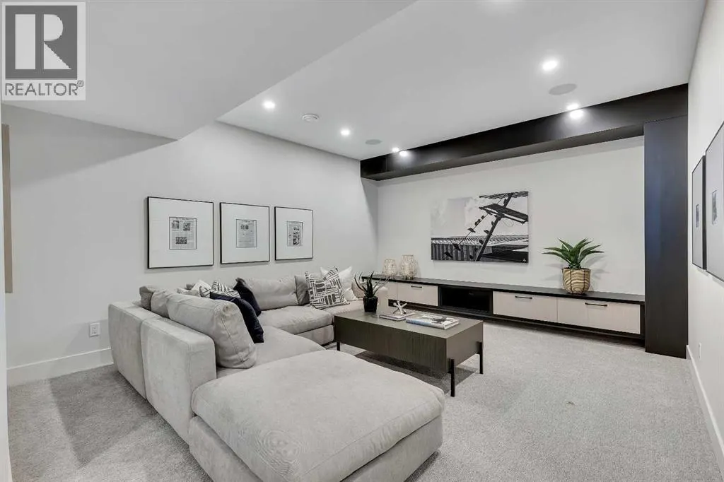 336 Normandy Drive SW