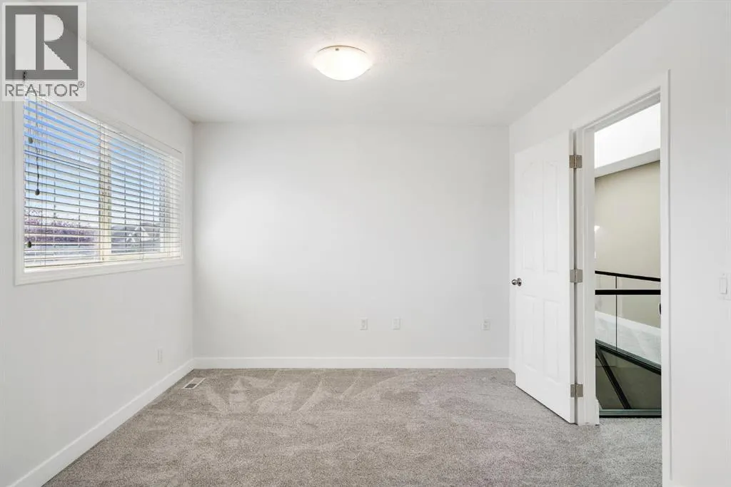 33 Cranwell Place SE