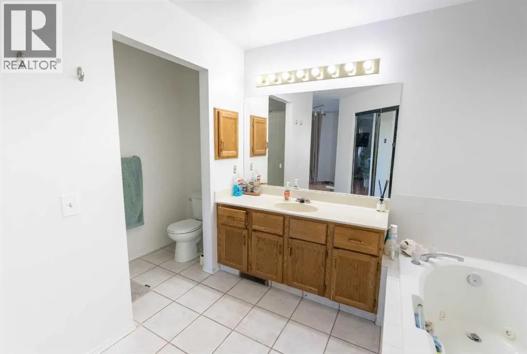 33 Sundown Close SE
