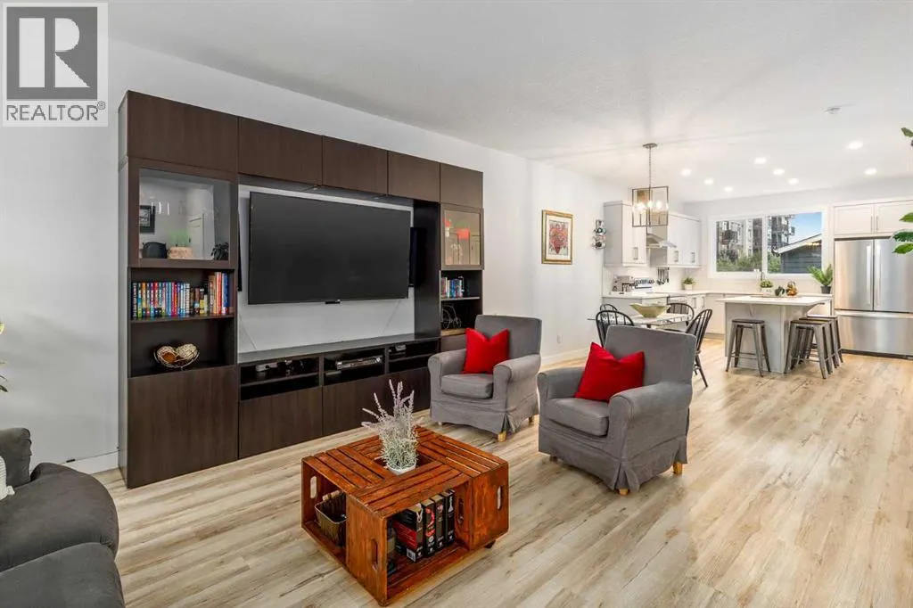 350 Masters Row SE