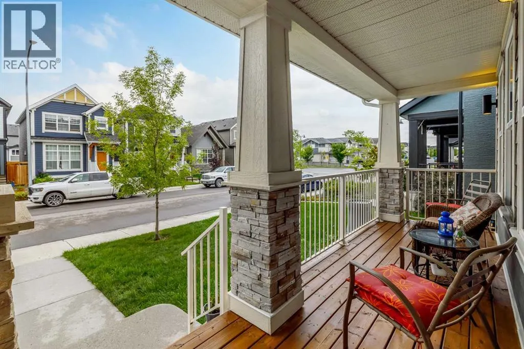 350 Masters Row SE
